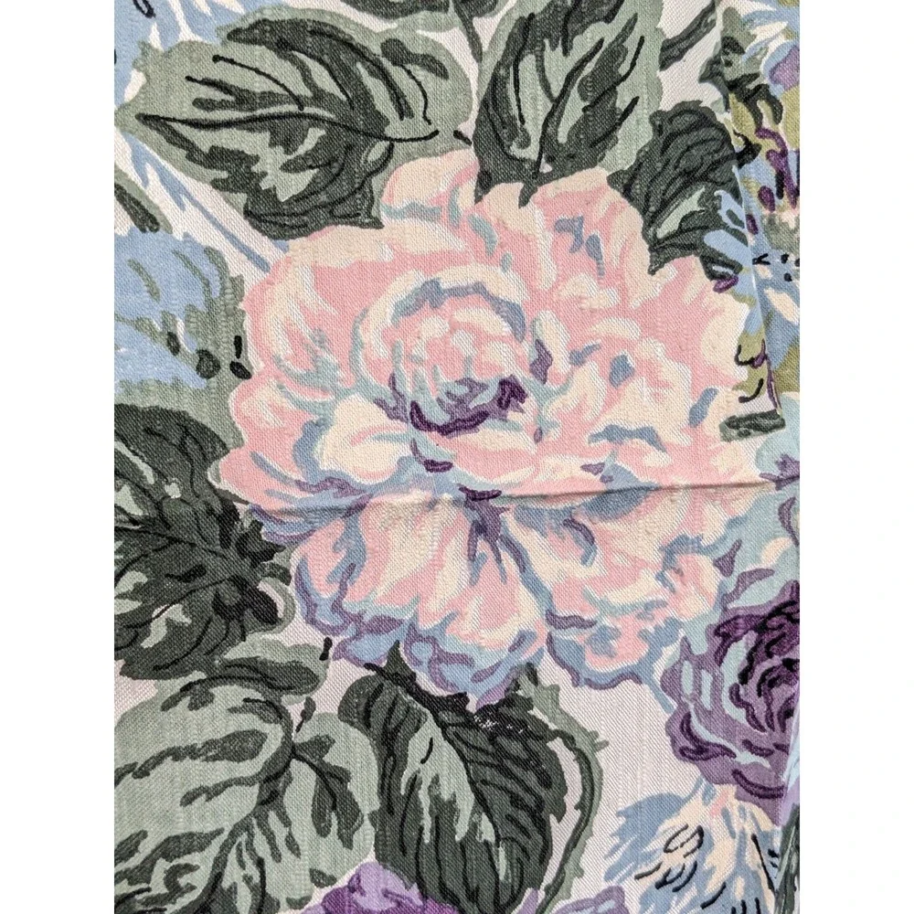Vintage Mid-Century Home Décor Romantic Floral Fabric‎ Purple Blue Pink 24